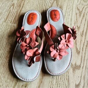 Lovely flower design sandals🌺